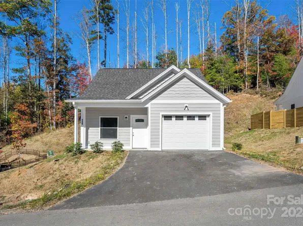 136 Northbend Dr, Asheville, NC 28804