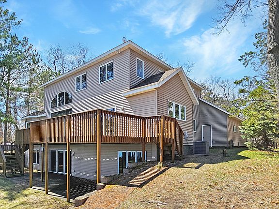 2nd image of 21124 Wildwood Rd