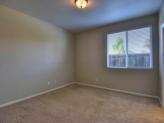 5th image of 1611 Zerlang Ct