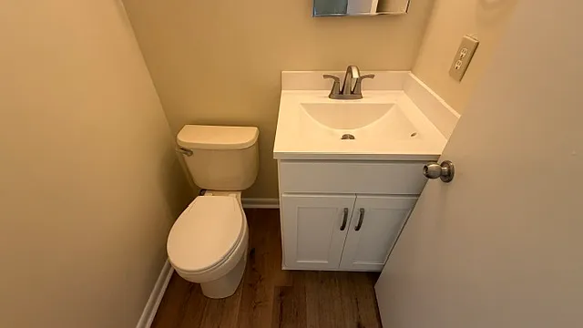 1818 Delaney St — Photo 24