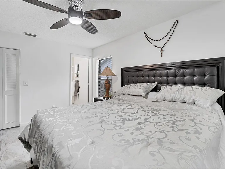 4732 Blackberry Dr — Photo 16