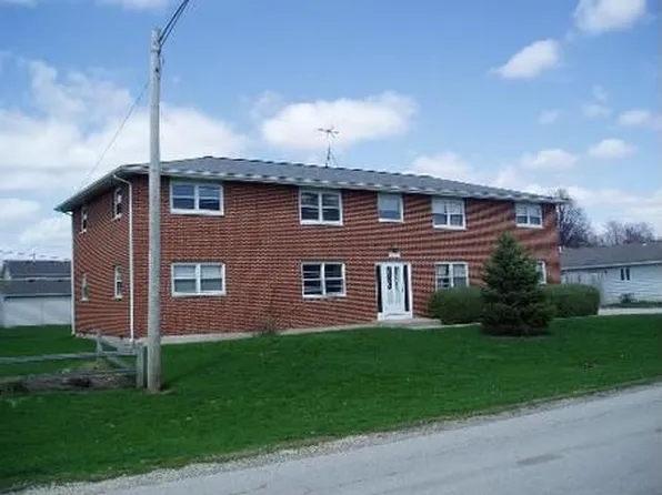 430 E Ann St, Somonauk, IL 60552