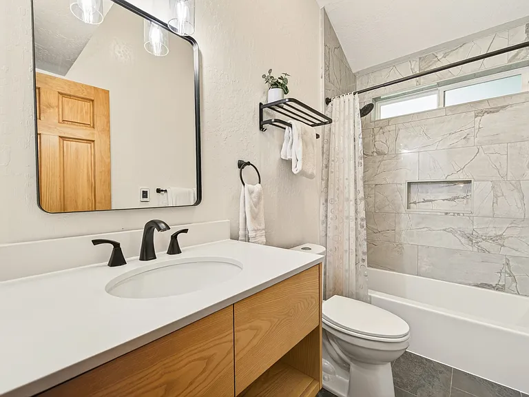 14541 Hansel Ave — Photo 19