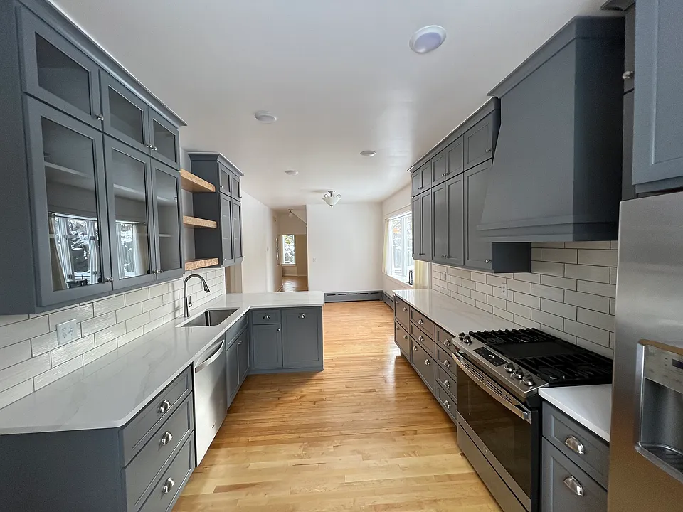 309 E Michigan St #1