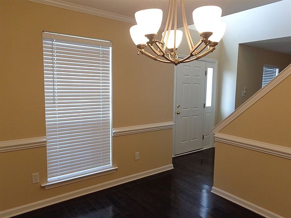 2nd image of 9225 Loganberry Ln