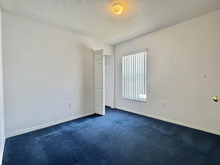 140 Sonja Cir — Photo 10