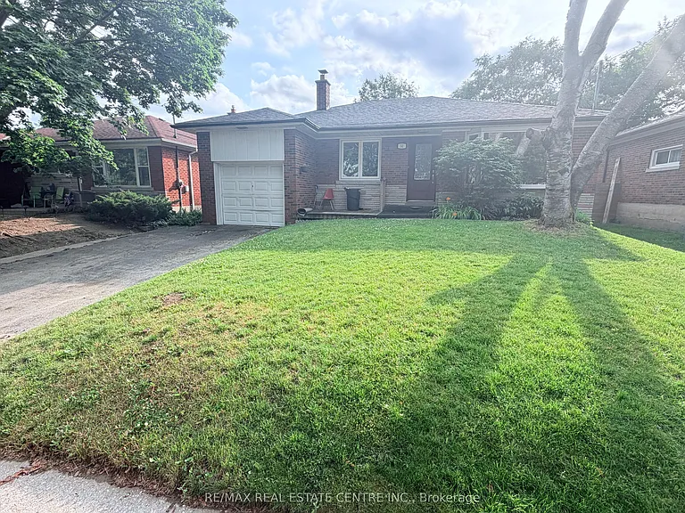 52 Sharbot Ave — Photo 17