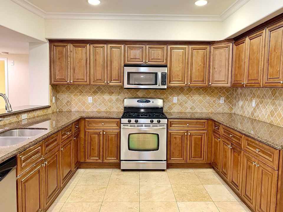 Unit 203 Kitchen