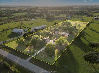 19303 Cochran Rd, Waller, TX 77445