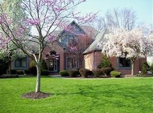25679 Danielle Dr, Westlake, OH