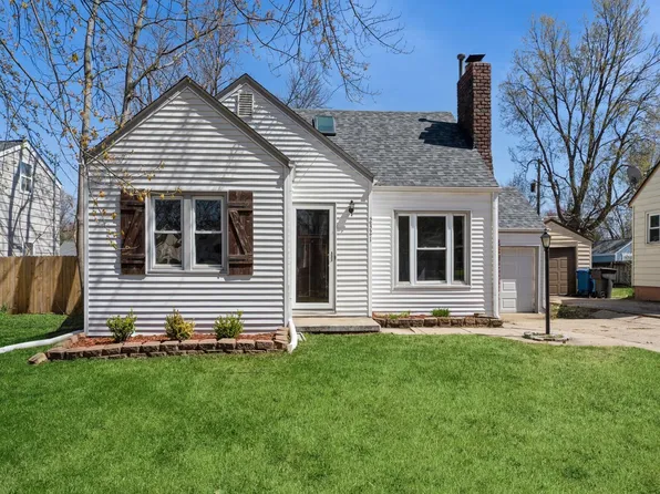 2321 36th St, Des Moines, IA 50310