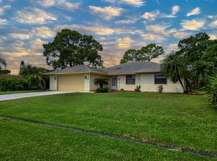 2126 SE Bisbee St, Port Saint Lucie, FL 34952