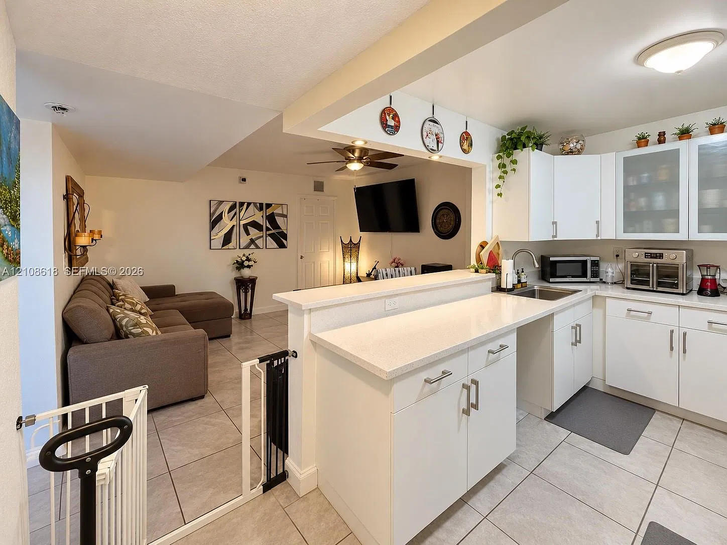 Dadeland Place Condo — Photo 3