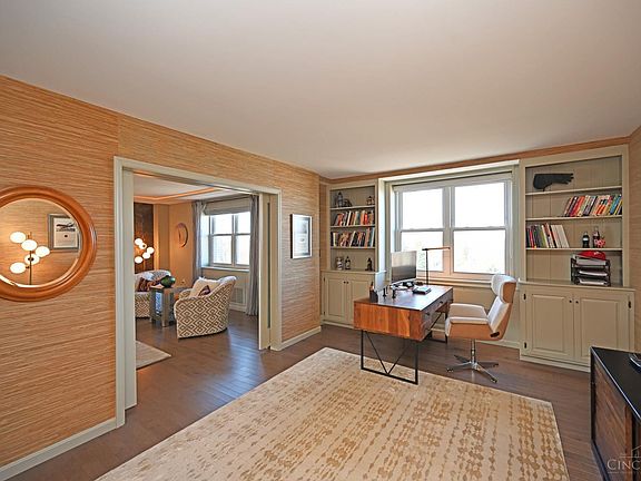 4th image of 2444 Madison Rd Unit 1106