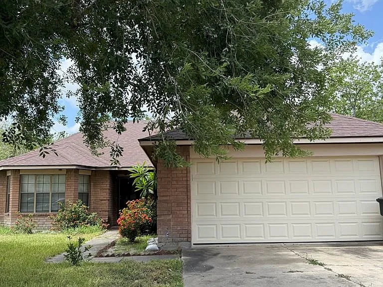 2802 Austrian Pine Ct — Photo 2