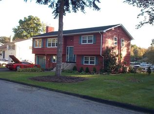 7 Mariners Rd, Hopatcong, NJ 07843