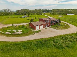 31170 Range Road 42, Mountain View County, AB T0M 0W0