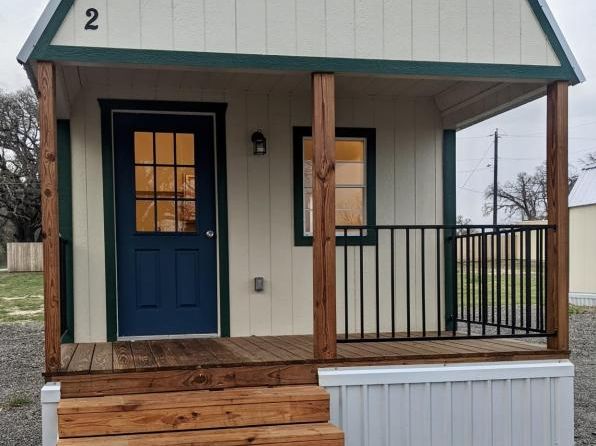 220 Davis Ford Ln