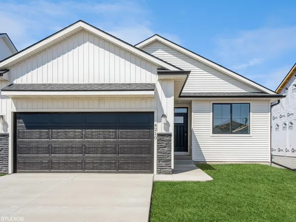 4210 NE 3rd St, Ankeny, IA 50021