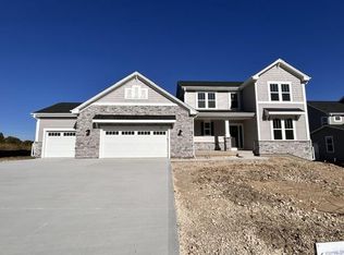 250 Bayberry LANE, Grafton, WI 53024