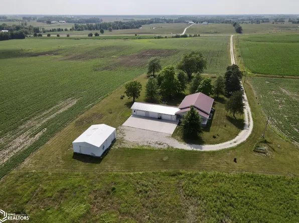 27374 Timber Ave, Pulaski, IA 52584