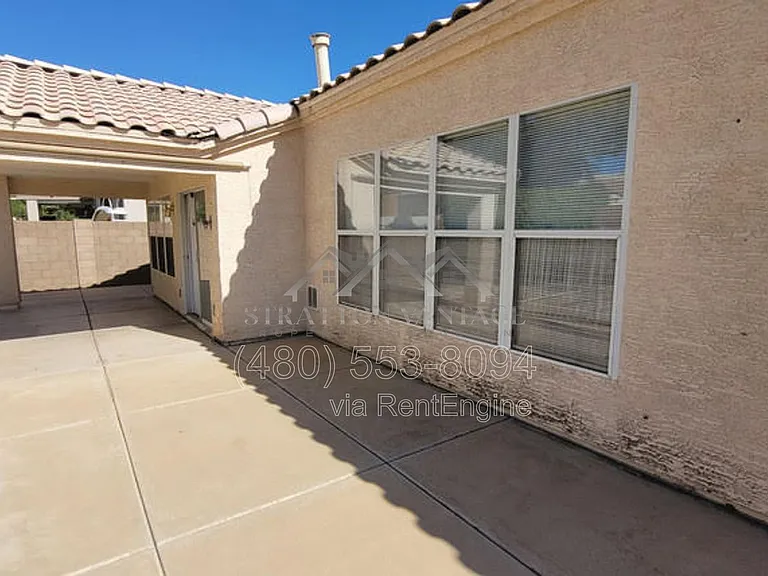 6714 W Wahalla Ln — Photo 26