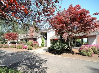 12405 SW Duchilly Ct, Tigard, OR 97224