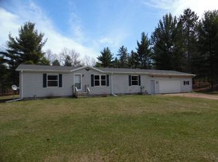 N16710 Smeester School Rd, Pembine, WI 54156