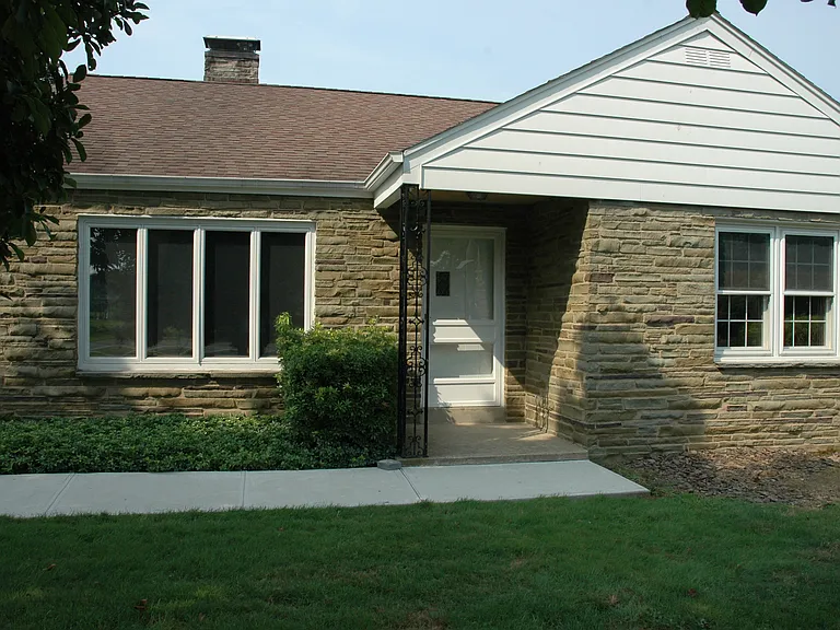 195 Robbinsville Edinburg Rd — Photo 30