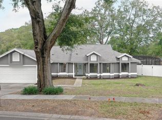 2092 Majestic Woods Blvd, Apopka, FL 32712