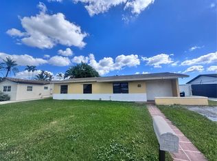 2715 SW 119th Ct, Miami, FL 33175