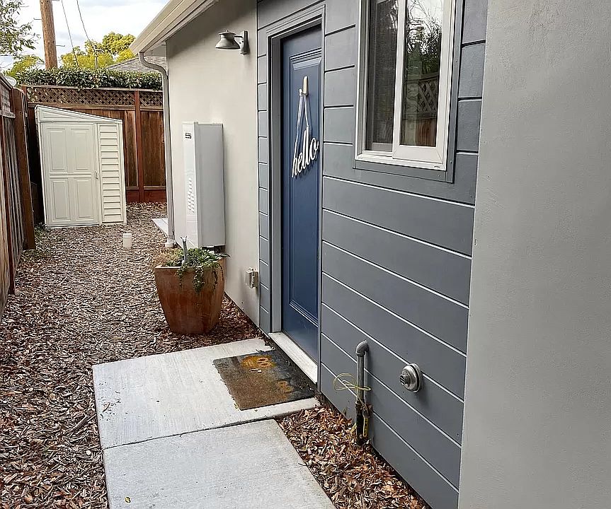 Entrance. There is motion sensitive lighting at night from street to unit.