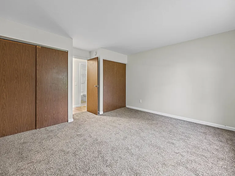 2519 Culver Road Apartments — Photo 10