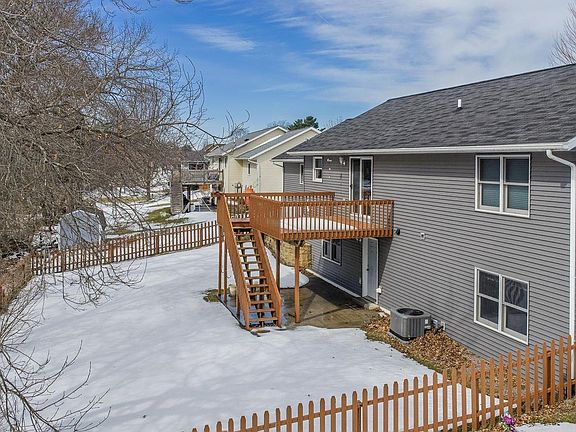 2nd image of 141 Thomas Road