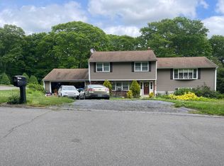 91 Old Coach Hwy, Hamden, CT 06518