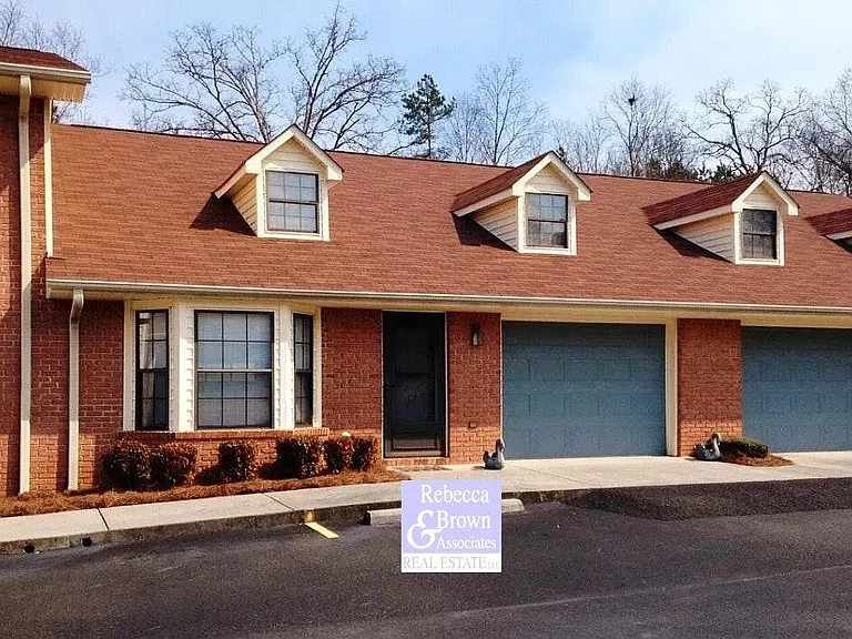 429 Mount Vernon Dr — Photo 1