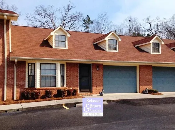 429 Mount Vernon Dr, Calhoun, GA 30701