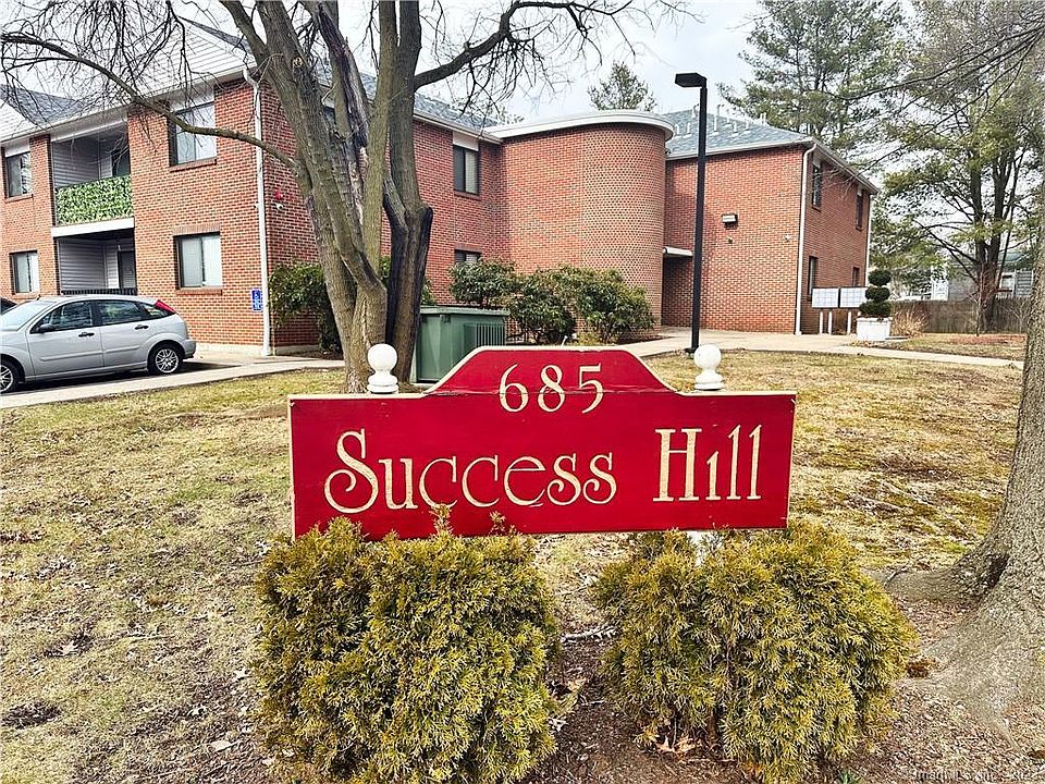 1st image of 685 Success Ave Unit 7