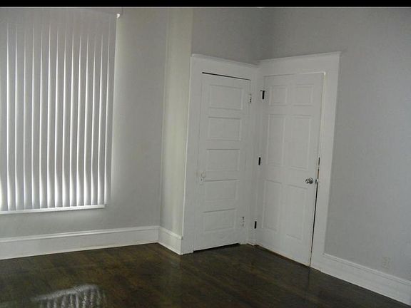 3rd image of 512 Hodges St #3