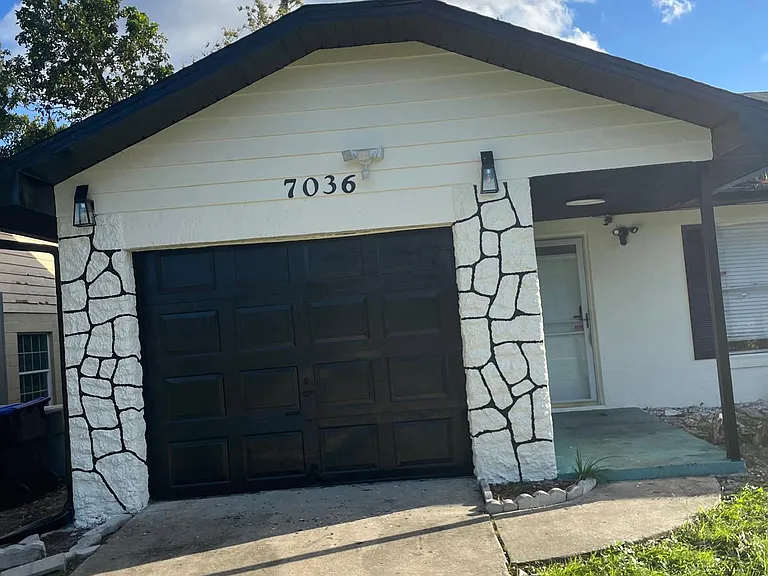 7036 Blue Earth Ct — Photo 1