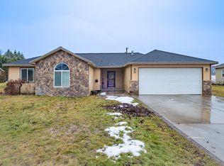 14 Ivy Ln, Pasco, WA