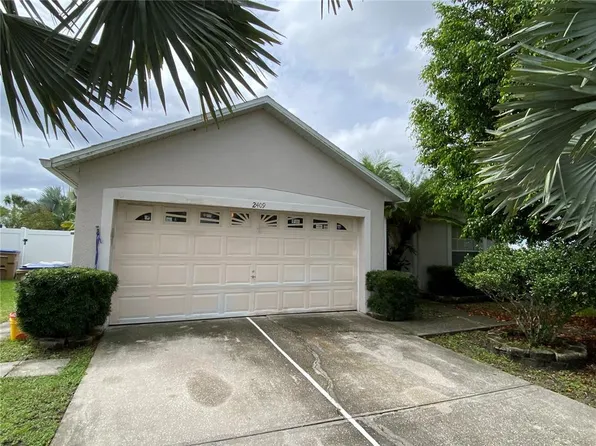 2409 Hybrid Dr, Kissimmee, FL 34758