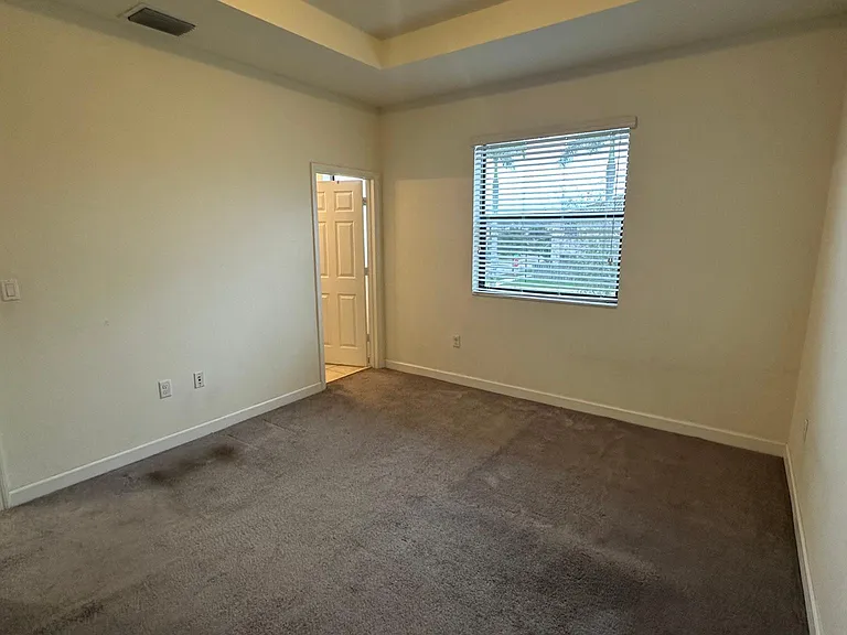 11416 SW 250th St — Photo 24