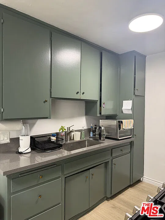 2 bed, 2.0 bath, $2,500 — Photo 3