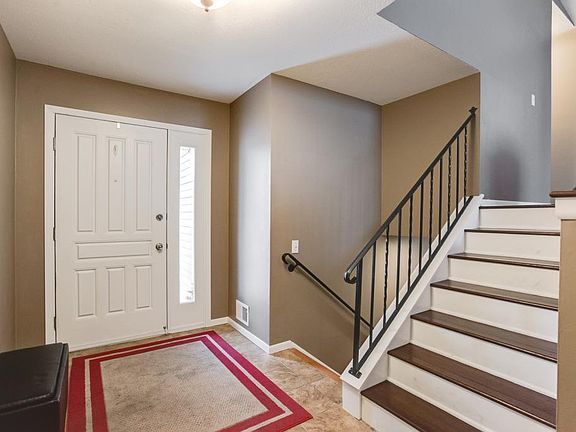 4th image of 7090 Carey Ln