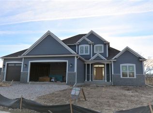N48w15407 Orchid Circle, Menomonee Falls, WI 53051