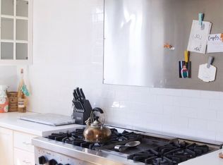 842 N Curson Ave, Los Angeles, CA 90046