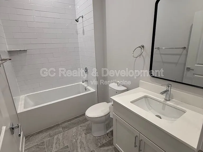 5071 N Northwest Hwy #102 — Photo 6