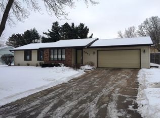 3021 Sunshine Pl, Green Bay, WI 54313