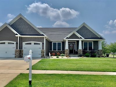 1685 Hunters Pointe Ct, Mount Zion, IL, 62549